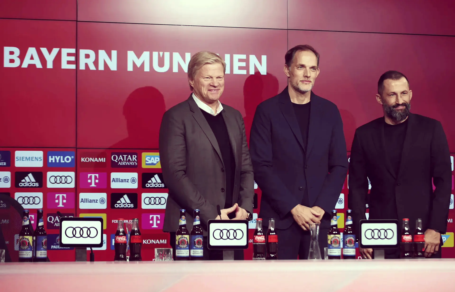 拜仁慕尼黑主帅宣布辞职，球迷震惊