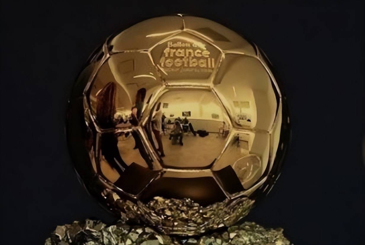 包含波兰主场大捷，欧洲杯八强席位尘埃落定的词条