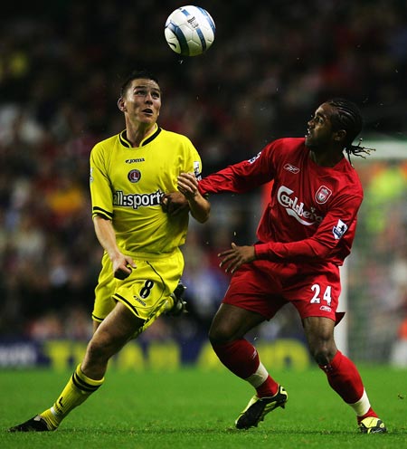 利物浦终结查尔顿博士的连胜纪录