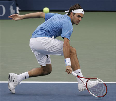 关于邀请赛巅峰对决！费德勒能否带领球队刷新纪录？的信息